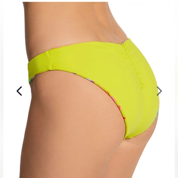 NWT Becca Costa Bella Adela Reversible Hipster Swim Bottom - Picture 10 of 12
